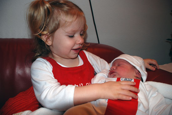 Moos en z'n grote zus Sara